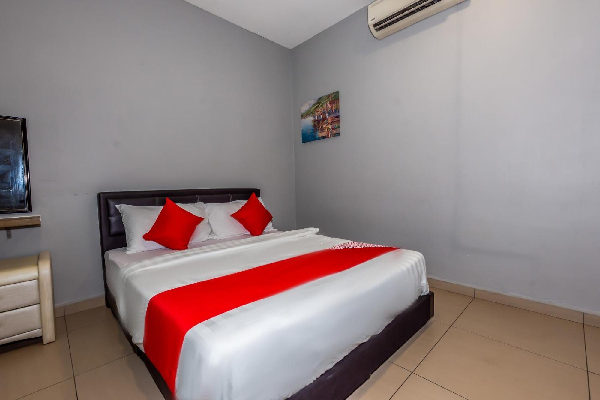Hotel Oyo 1185 Ho 2*