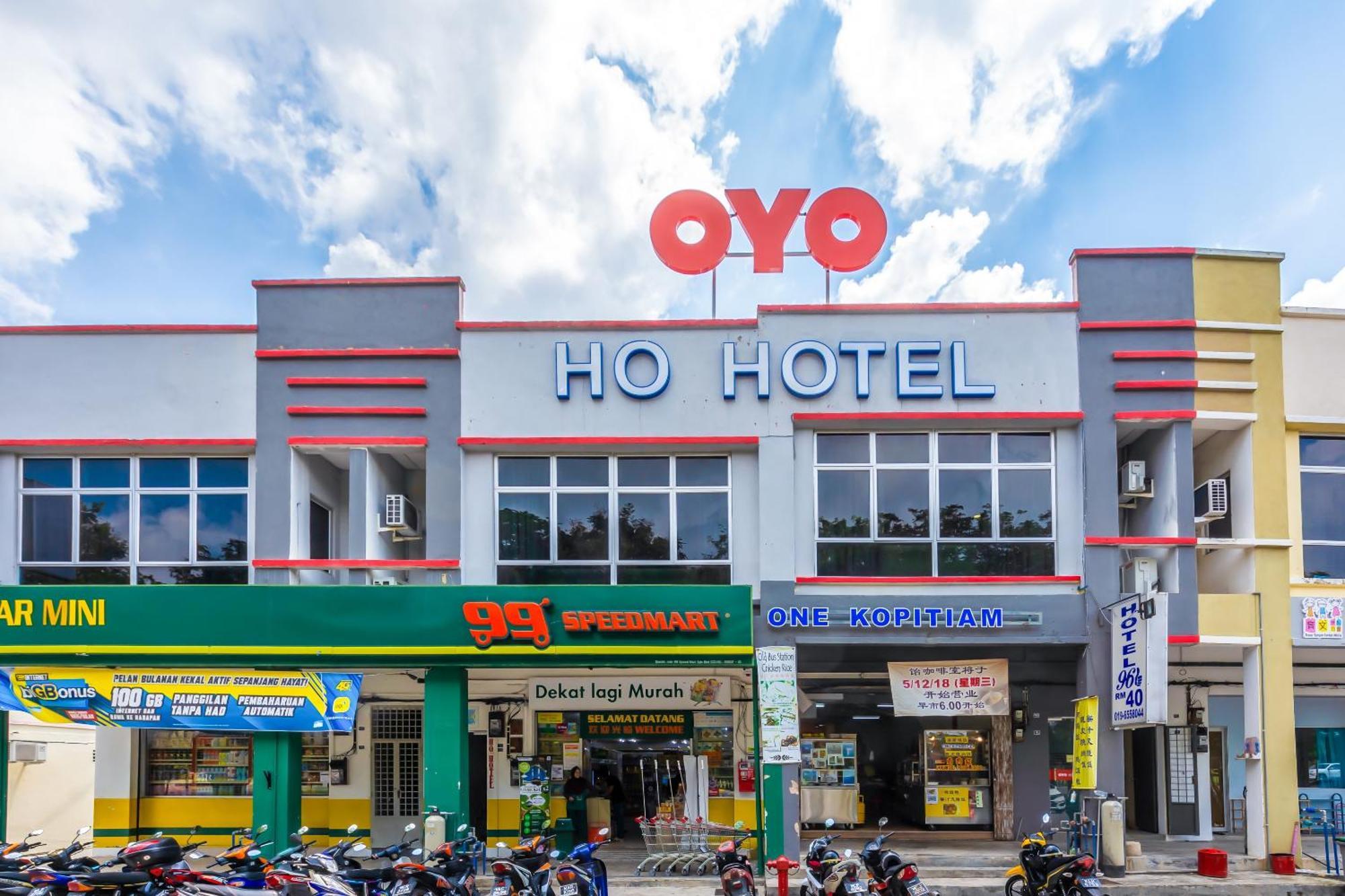 Oyo 1185 Ho Hotel 2*